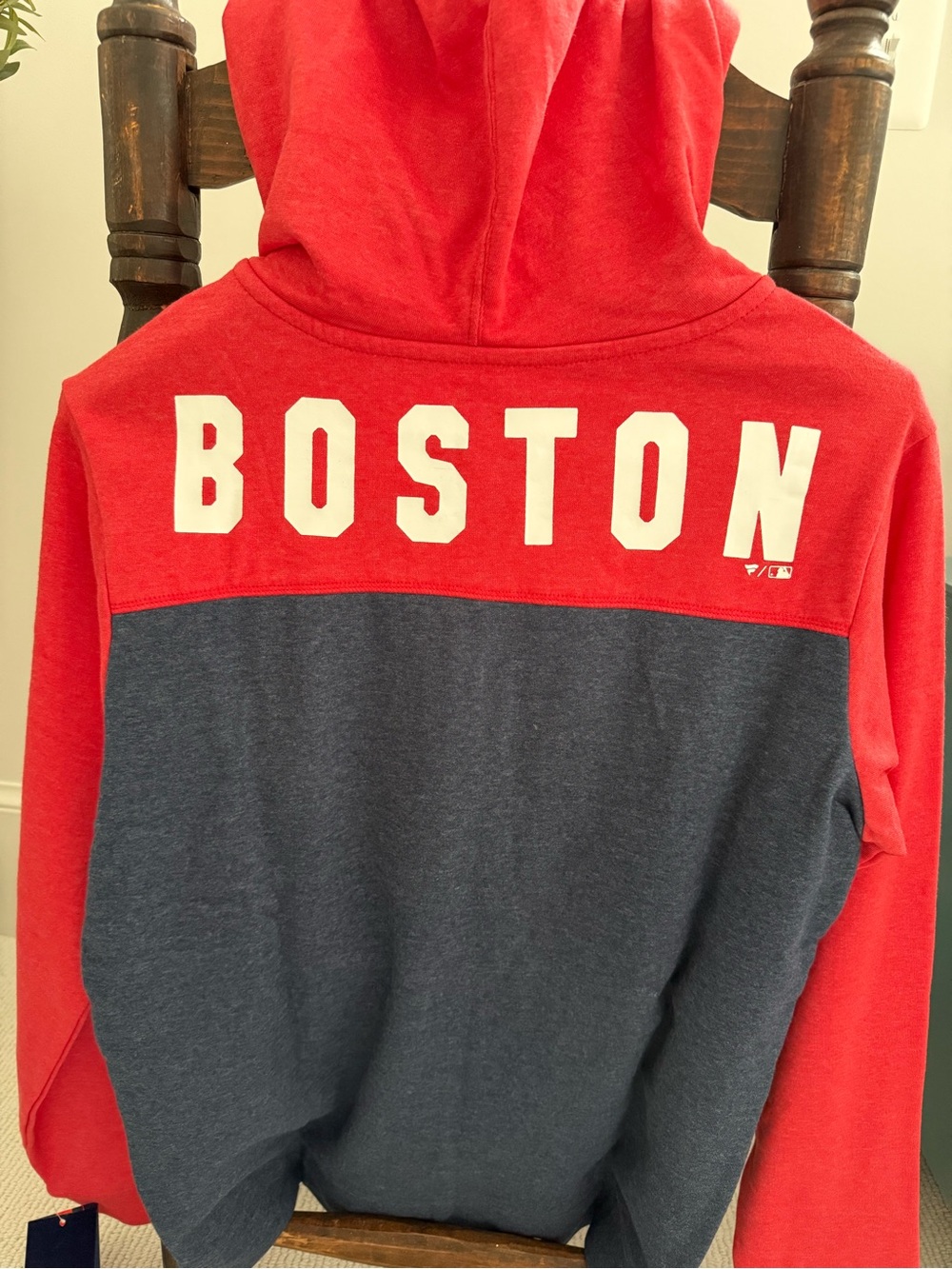 NWT Fanatics Boston Red Sox Colorblock Hoodie in Red and Navy